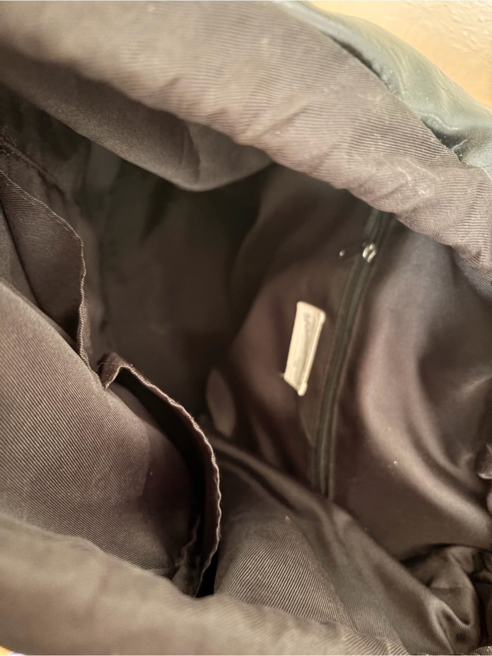 Universal thread backpack - Picture 3 of 4